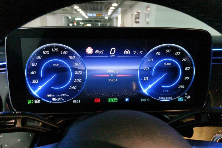 Used Mercedes-Benz EQE 2022 350 First Edition Special Version Instrument Cluster