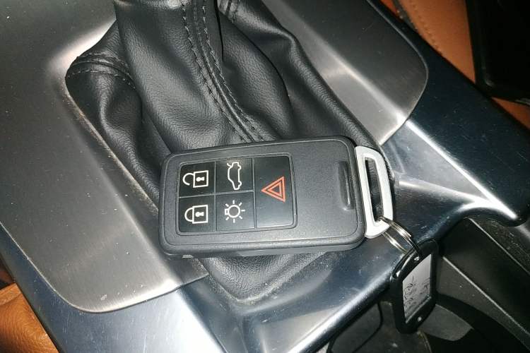 Used Volvo S60 2018 S60L T4 Smart & Ambitious Edition