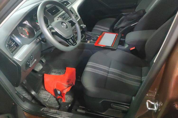 Used Volkswagen Lamando 2018 230TSI DSG Fashion Edition
