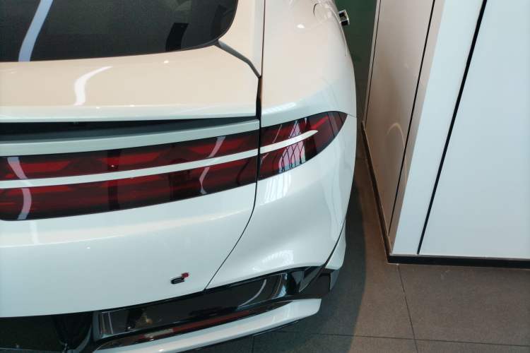 Used Denza Z9GT 2024 1100 Four-Wheel Drive Ultra Version
