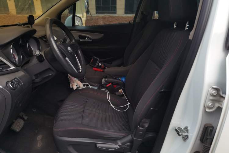 Used Buick Encore 2015 1.4T Automatic Two-Wheel Drive Urban Leading Model
