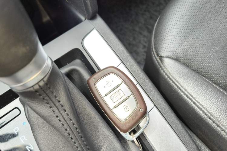 Used Hyundai Elantra (6th Generation / Lingdong) 2020 1.5L CVT Smart & Stylish – Elite Version
