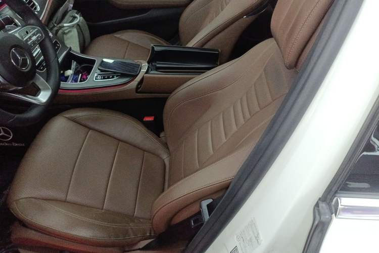 Used Mercedes-Benz E-Class 2019 Restyled E 300 L Sporty and Stylish Edition Left Front Seat