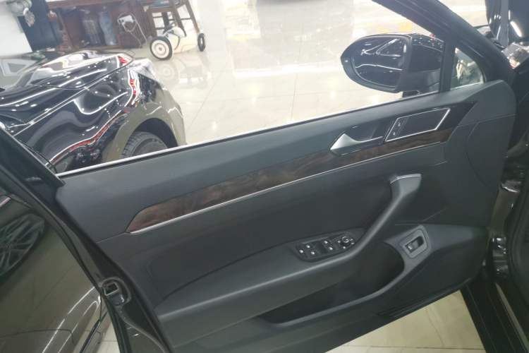 Used Volkswagen Magotan 2019 330TSI DSG Luxury Version China VI Standard