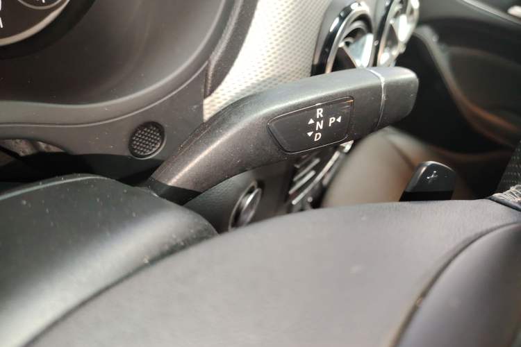 Used Mercedes-Benz B-Class 2015 B 200 Sport Edition
