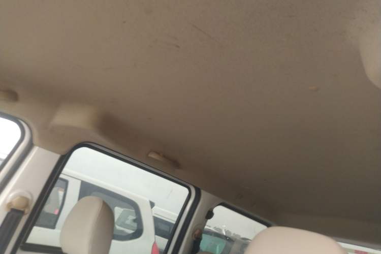 Used Wuling Hongguang V 2022 1.5L Jingqu Version Hydraulic Power Steering LAR Headliner