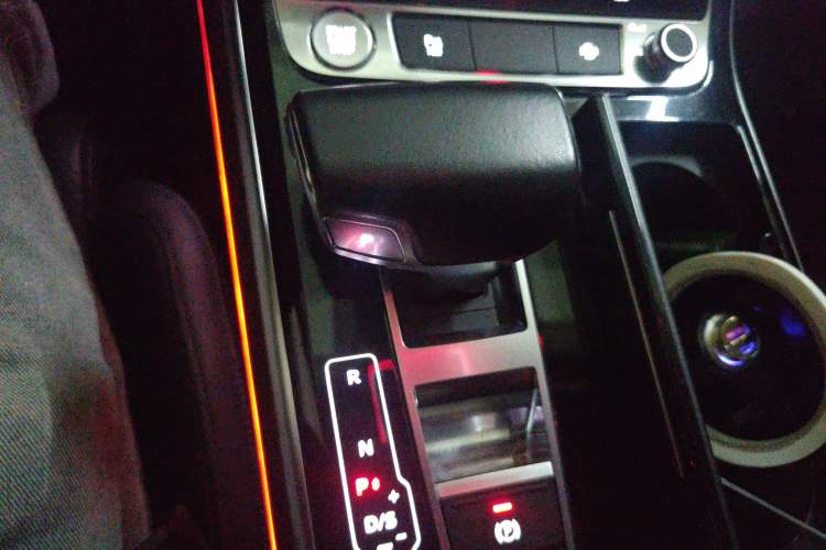 Used Audi A8 2018 A8L 55 TFSI quattro Launch Edition Prestige Model
