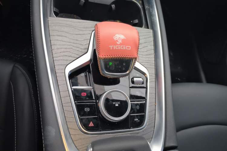 Used Chery Tiggo 8 PLUS 2024 Champion Edition 290TGDI DCT HaoYue 7-Seater
