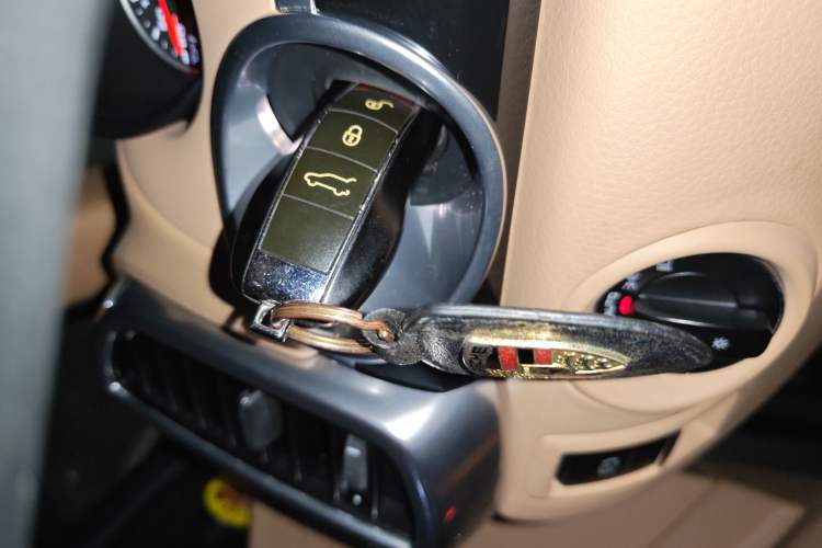 Used Porsche Cayenne 2011 Cayenne S 4.8L Vehicle Key