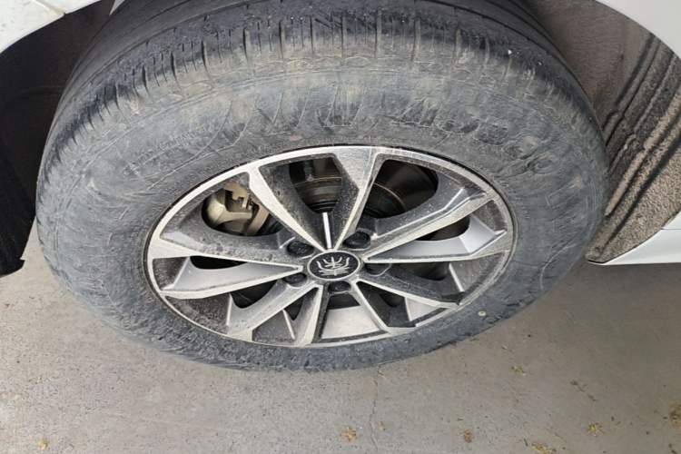 Used BYD Qin PLUS 2024 HONOR Edition DM-i 55KM Leading Model
