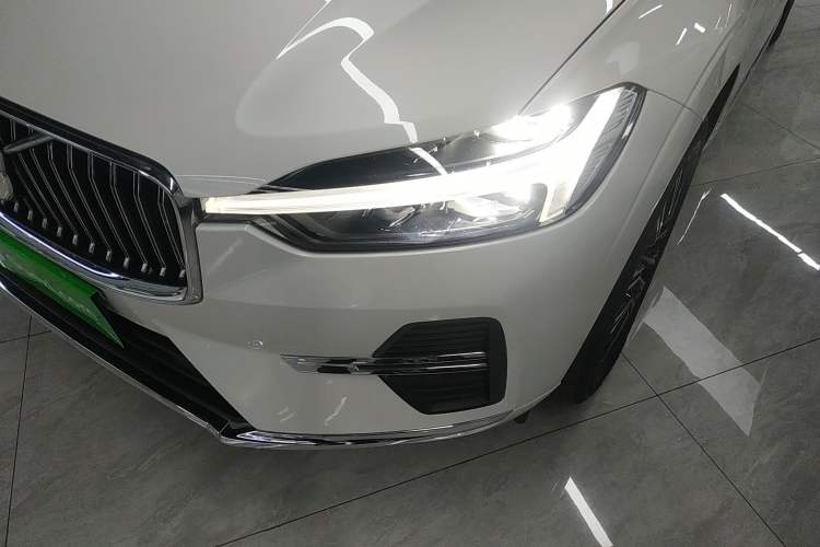 Used Volvo XC60 2022 B5 4x4 Smart Luxury Edition