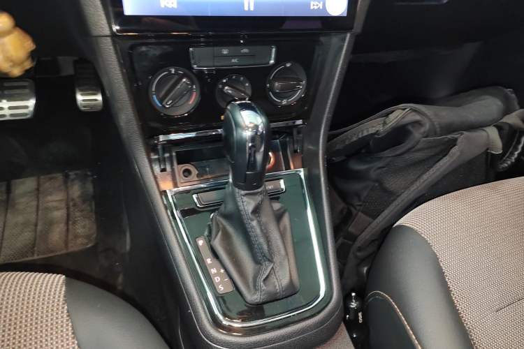 Used Volkswagen C-TREK 2018 230TSI DSG Comfort Model