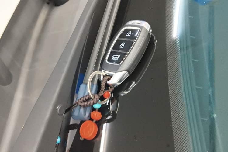 Used Hyundai Elantra 2021 1.5L CVT GLX Elite Edition
