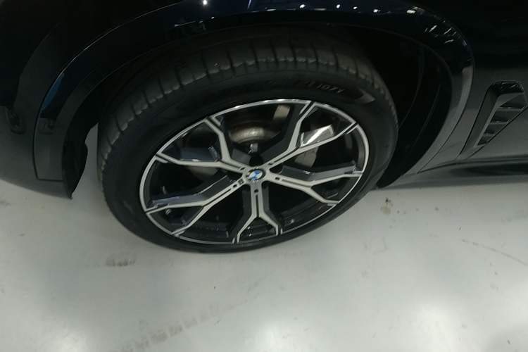 Used BMW X5 2023 xDrive 30Li Luxury M Sport Night Edition Package