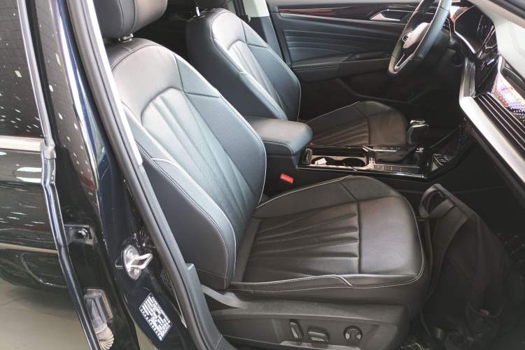 Used Volkswagen Passat 2024 380TSI Starry Elite Edition
