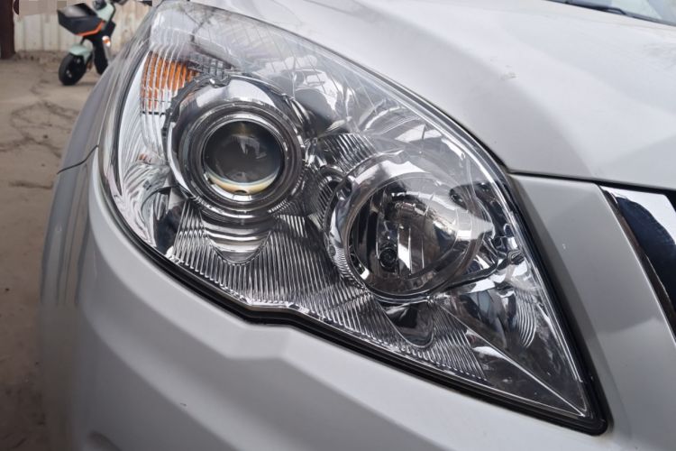 Used Haval H6 2015 Upgraded Model 1.5T Manual Two-Wheel Drive Elite Version