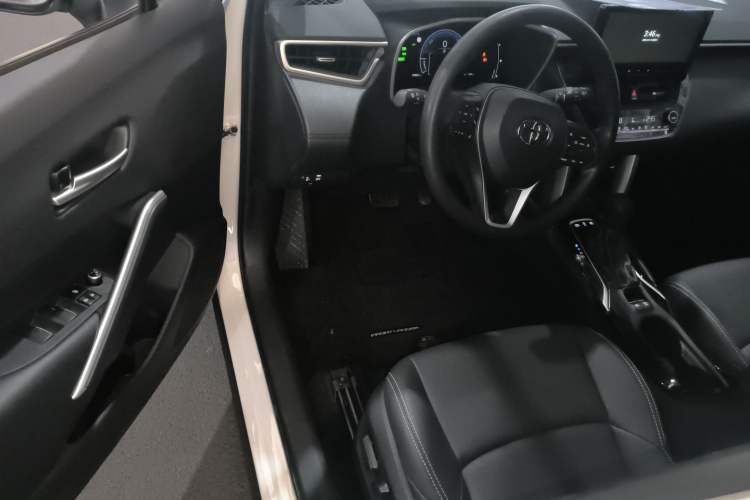 Used Toyota FRONTLANDER 2023 2.0L Smart Electric Hybrid Dual-Engine Luxury Edition