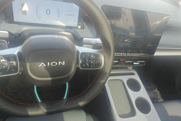 Used AION Y 2023 Plus 510 Smart Edition Gear Lever