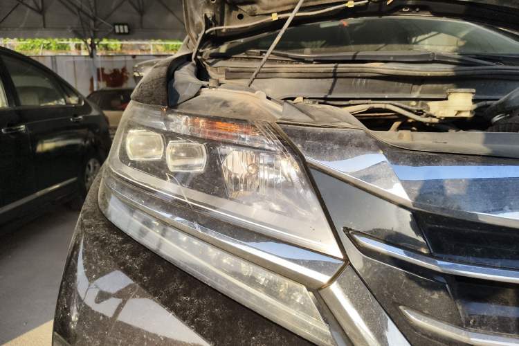 Used Honda Elysion 2016 2.4L Comfort Edition
