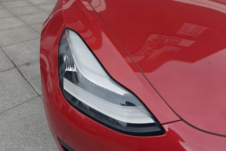 Used Tesla Model 3 2020 Revised Version Standard Range Rear-Wheel Drive – Upgraded Edition Right Front Headlight
