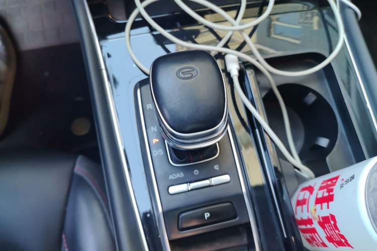 Used GAC Trumpchi GS4 PLUS 2021 390T Automatic Nebula Edition Gear Lever