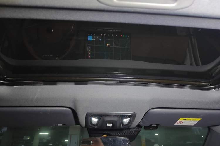 Used CHANGAN UNI-Z New Energy 2024 Blue Whale Smart Electric iDD 125km Leading Model Headliner