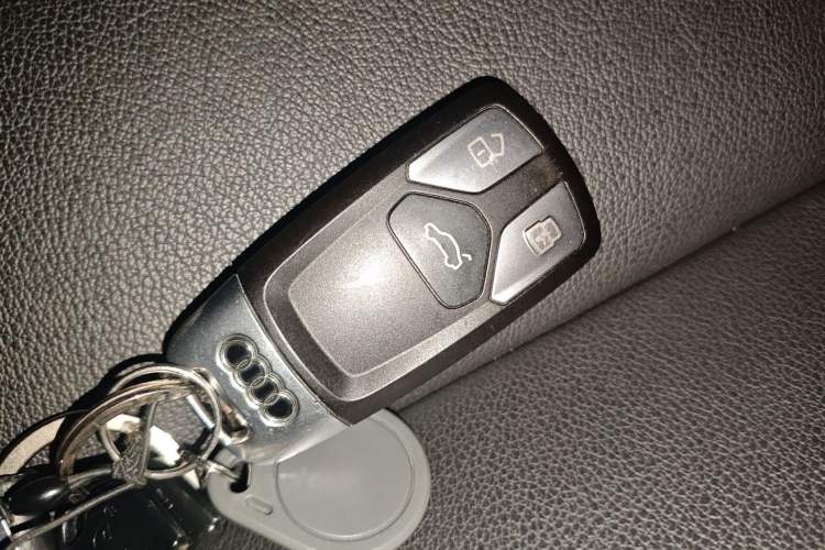 Used Audi A4L 2018 30th Anniversary Edition 40 TFSI Trendy Model