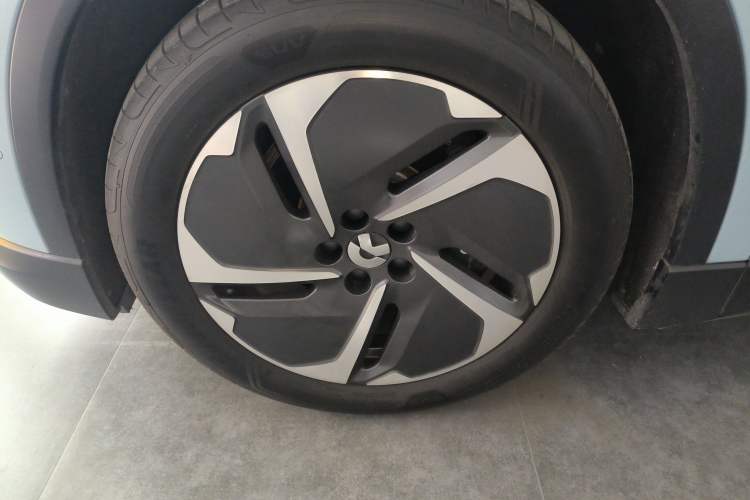 Used Nio EC6 2024 75 kWh