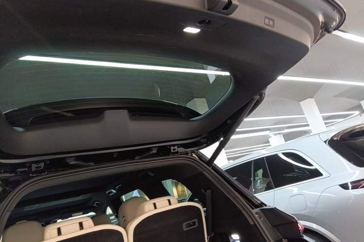 Used Li Auto L9 2022 Max model