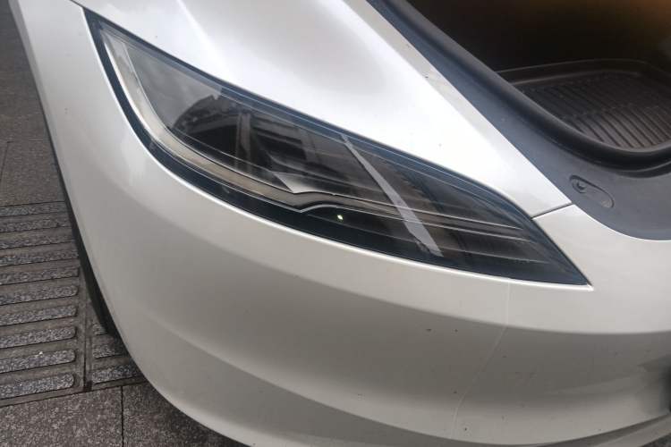 Used Tesla Model 3 2025 Rear-Wheel-Drive Version Right Front Headlight