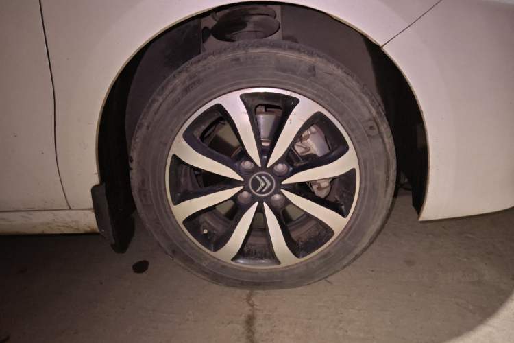 Used Citroen C4 Sega 2018 1.6L Manual Luxury Model
