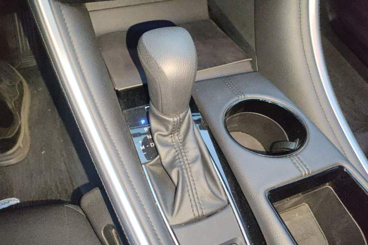 Used Toyota Avalon 2022 2.0L Ambition Edition