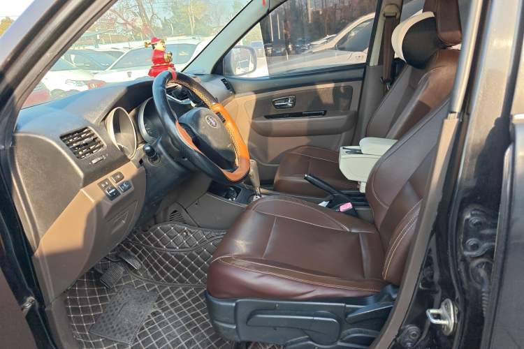 Used FAW Senya S80 2015 1.5L Automatic 7-Seater Urban Edition
