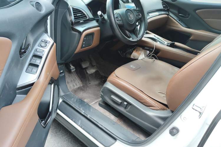 Used Acura CDX 2016 1.5T Two-Wheel Drive Deluxe Edition Driver Seat