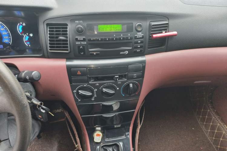 Used BYD F3 2018 1.5L Manual Classic Model Audio And AC Panel