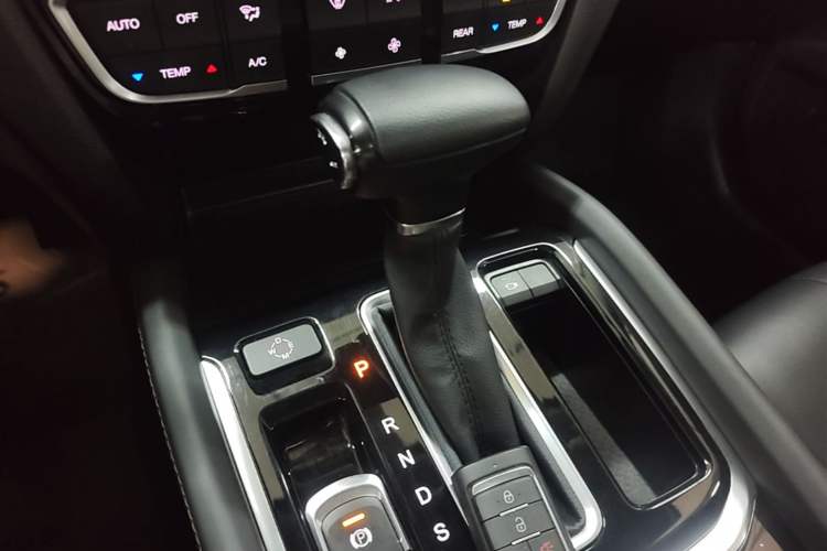 Used GAC Trumpchi GS8 2019 390T Two-Wheel Drive Luxury Smart Connectivity Version (7 Seats)