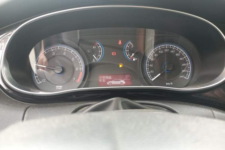 Used Fiat Viaggio 2012 1.4T Automatic Enjoyment Edition Instrument Cluster