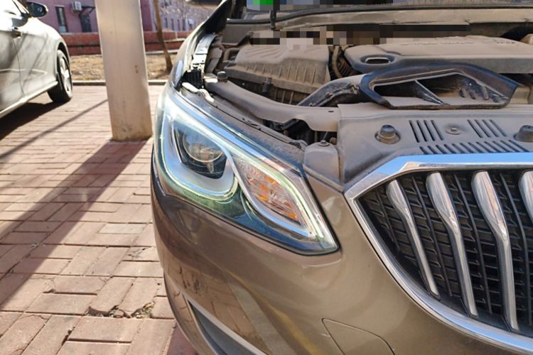 Used Buick GT 2016 15N Automatic Elite Edition Right Front Headlight