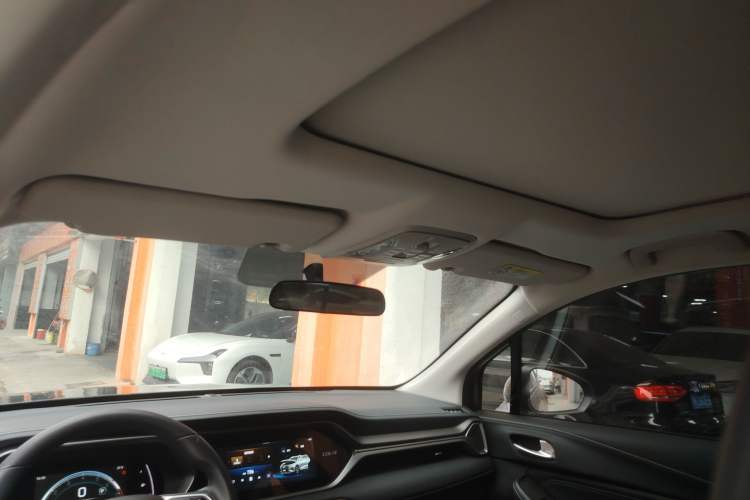 Used GAC Trumpchi GS4 2022 270T Automatic Smart Drive Navigation Edition (Upgraded Version) Headliner