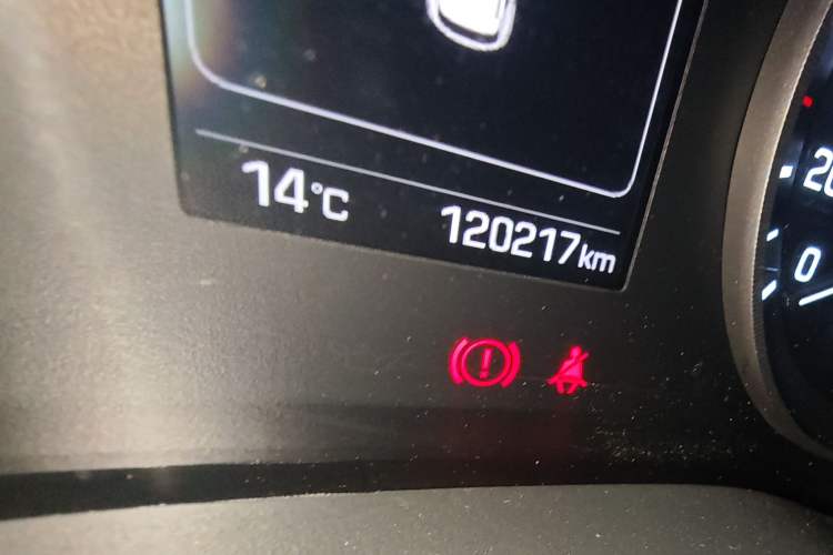 Used Hyundai Tucson 2015 1.6T Dual-Clutch Two-Wheel-Drive Smart Model
