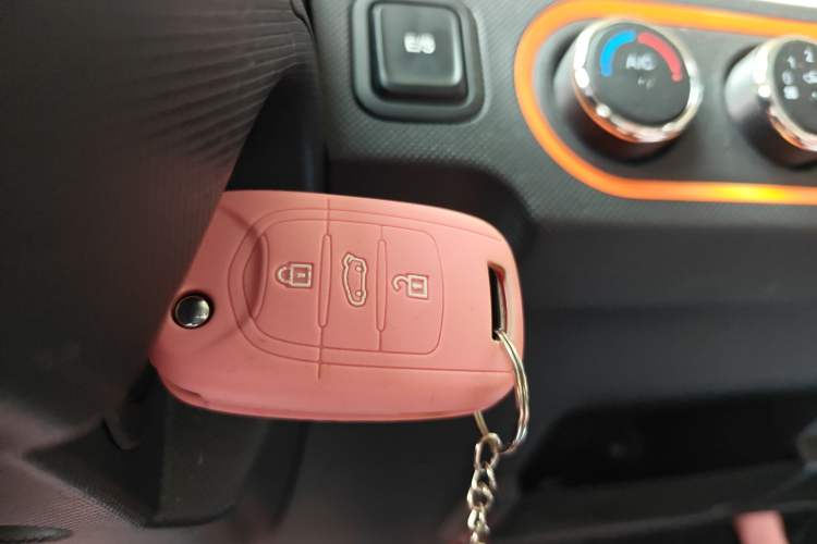 Used Wuling Hongguang MINIEV 2020 Zizai Version Lithium-NMC
