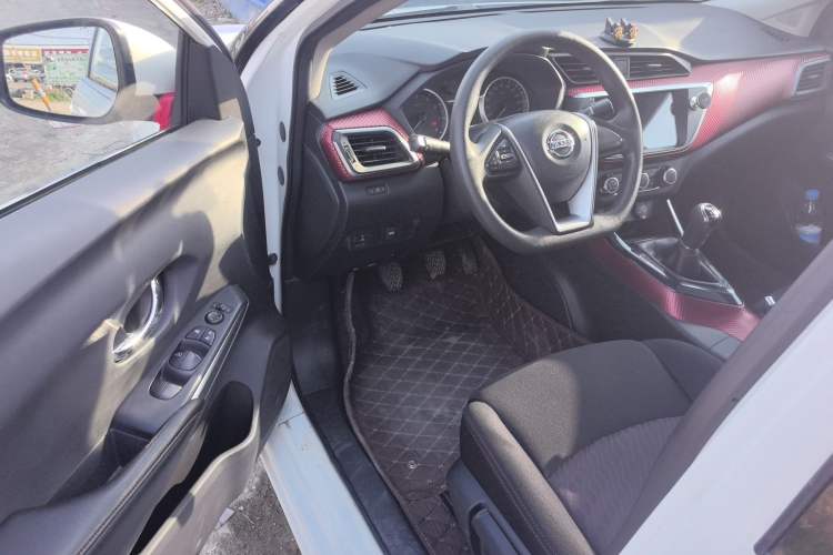 Used Nissan Lannia 2016 1.6L Manual Cool Edition