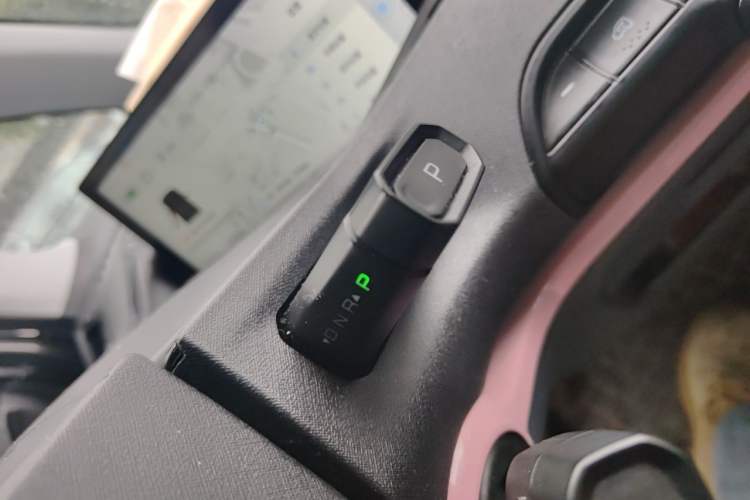 Used Baojun E300 2020 Plus Starry Intelligence Edition