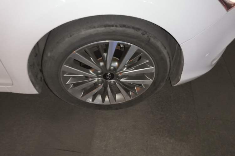 Used Hyundai Mistra 2017 1.8L Automatic Deluxe DLX Model China V Emission Standard
