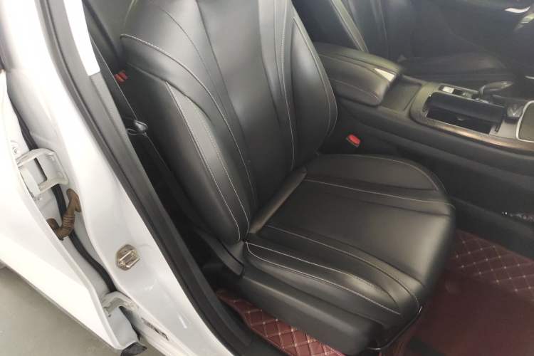 Used Venucia V 2021 260T Idol Edition