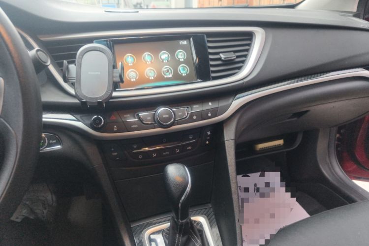 Used Buick GT 2017 15N Automatic Deluxe Edition Audio And AC Panel