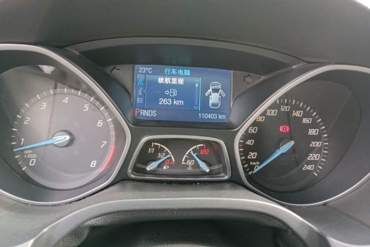 Used Ford Focus 2012 Hatchback 2.0L Automatic Luxury Sport Model
