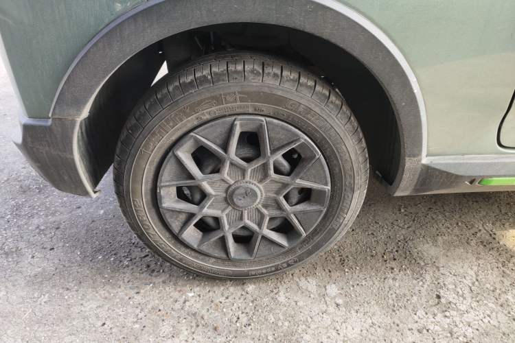 Used Wuling Hongguang MINIEV 2022 GAMEBOY 300km Enthusiast Model with Lithium Iron Phosphate
