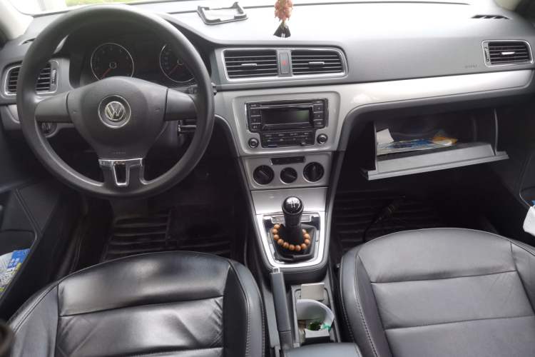 Used Volkswagen Gran Lavida 2013 1.4 TSI Manual Comfort Model
