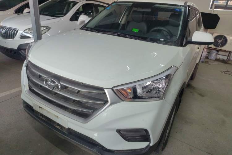 Used Hyundai ix25 2017 1.6L Manual Fashion Model